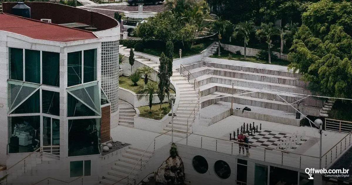 Adaptação às Mudanças Regulatórias e Legislação em Marketplaces